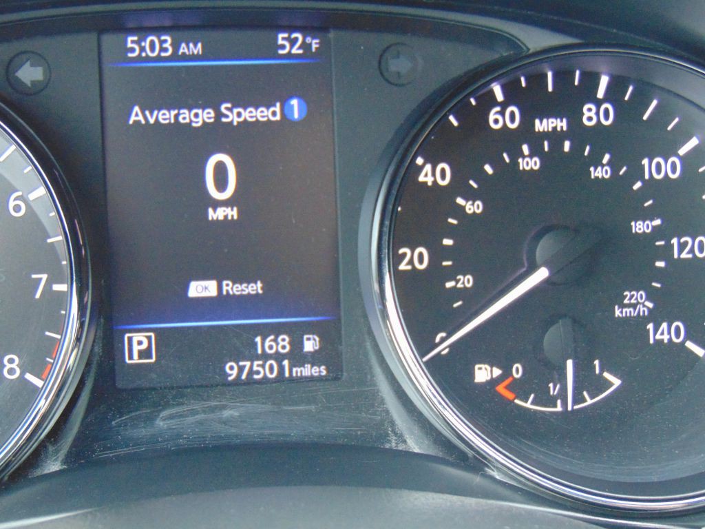 2018 Nissan Rogue Image 12