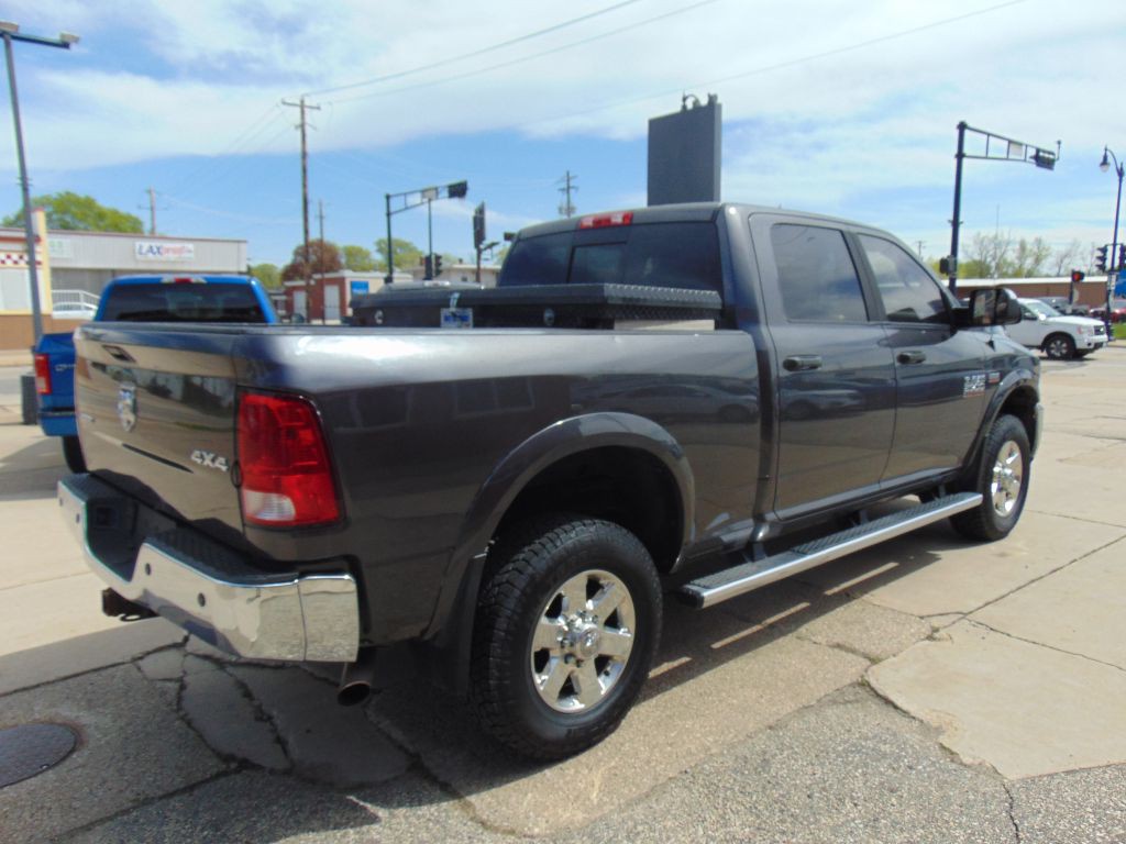 2015 RAM 2500 Image 5