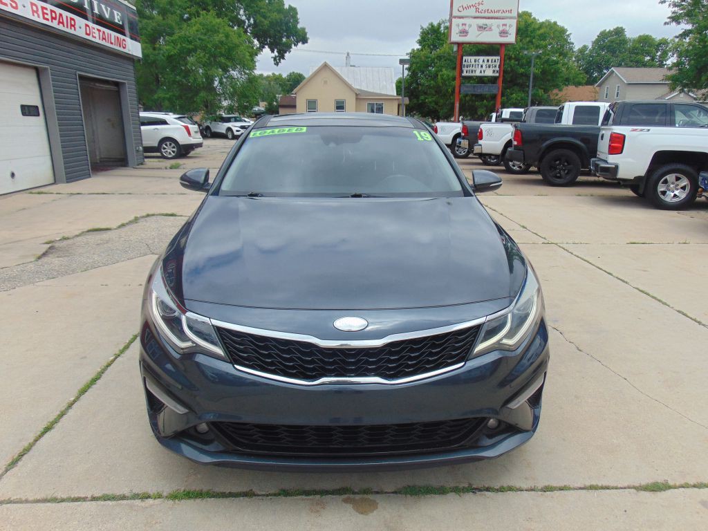 2019 Kia Optima Image 2