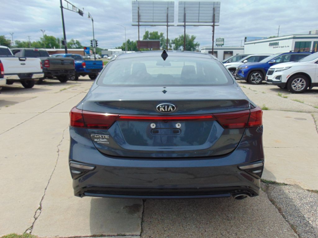 2021 Kia Forte Image 6