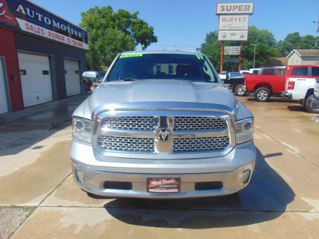 2017 RAM 1500 Image 2