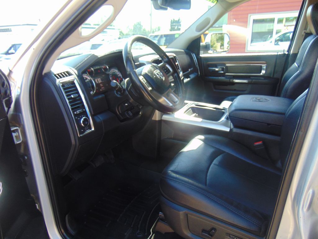 2017 RAM 1500 Image 10