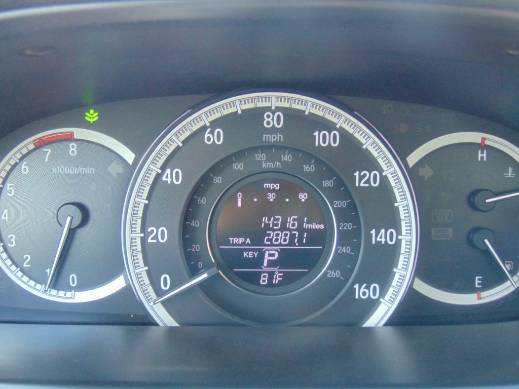 2016 Honda Accord Image 12