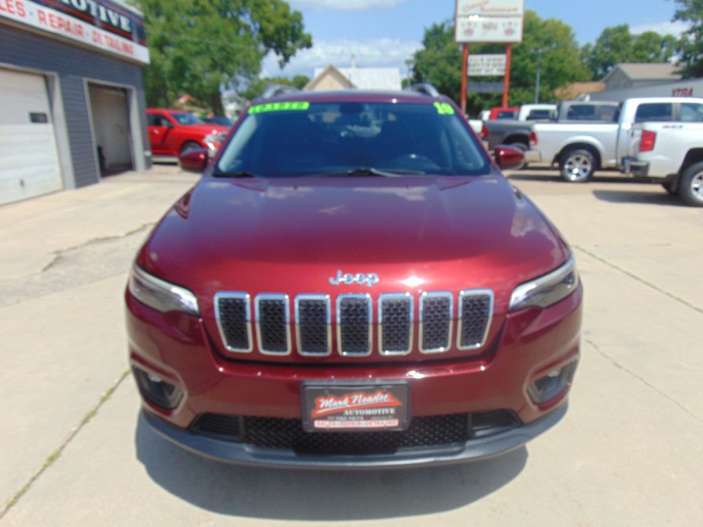 2019 Jeep Cherokee Image 2