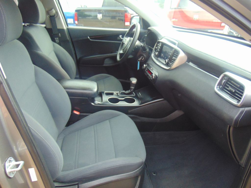 2019 Kia Sorento Image 11