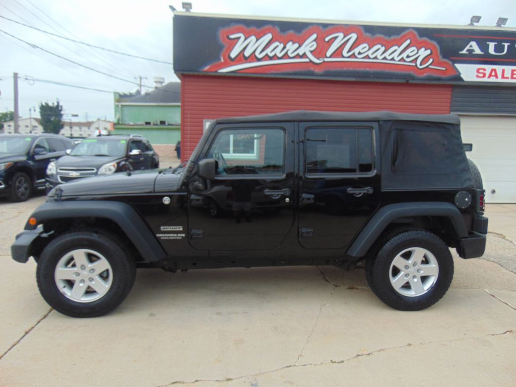 2017 Jeep Wrangler Unlimited Image 8