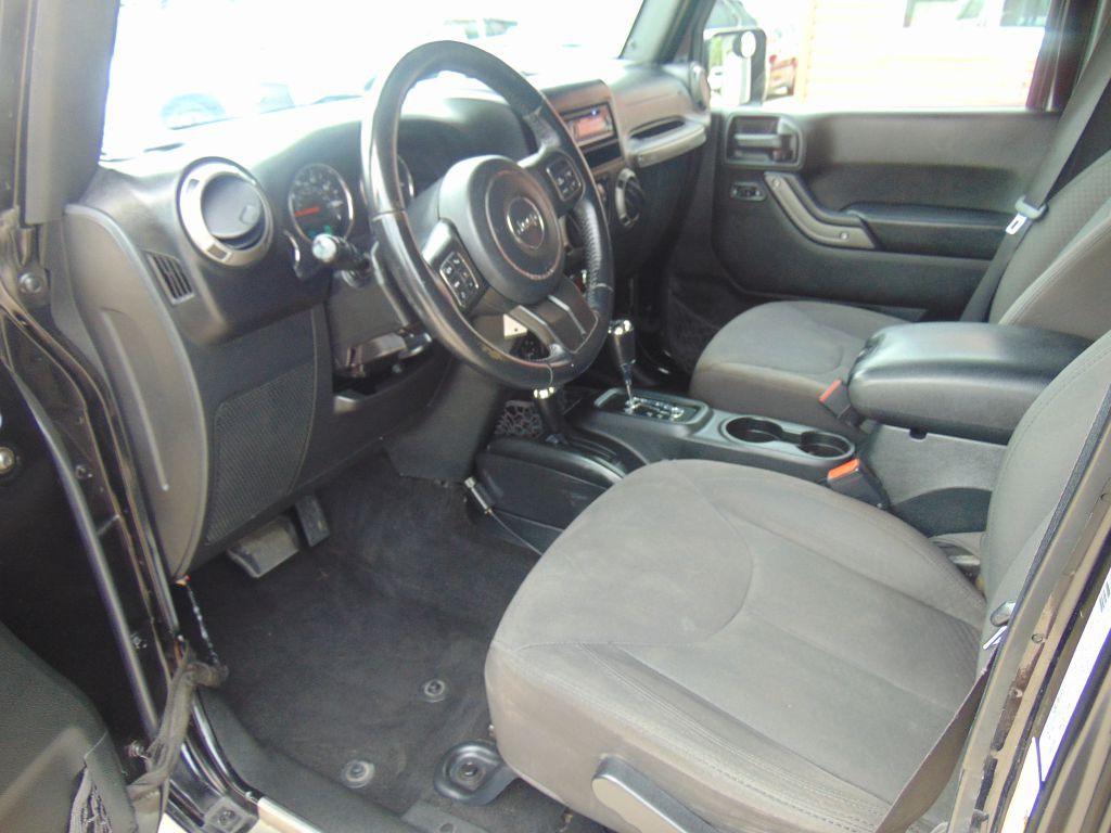 2017 Jeep Wrangler Unlimited Image 11