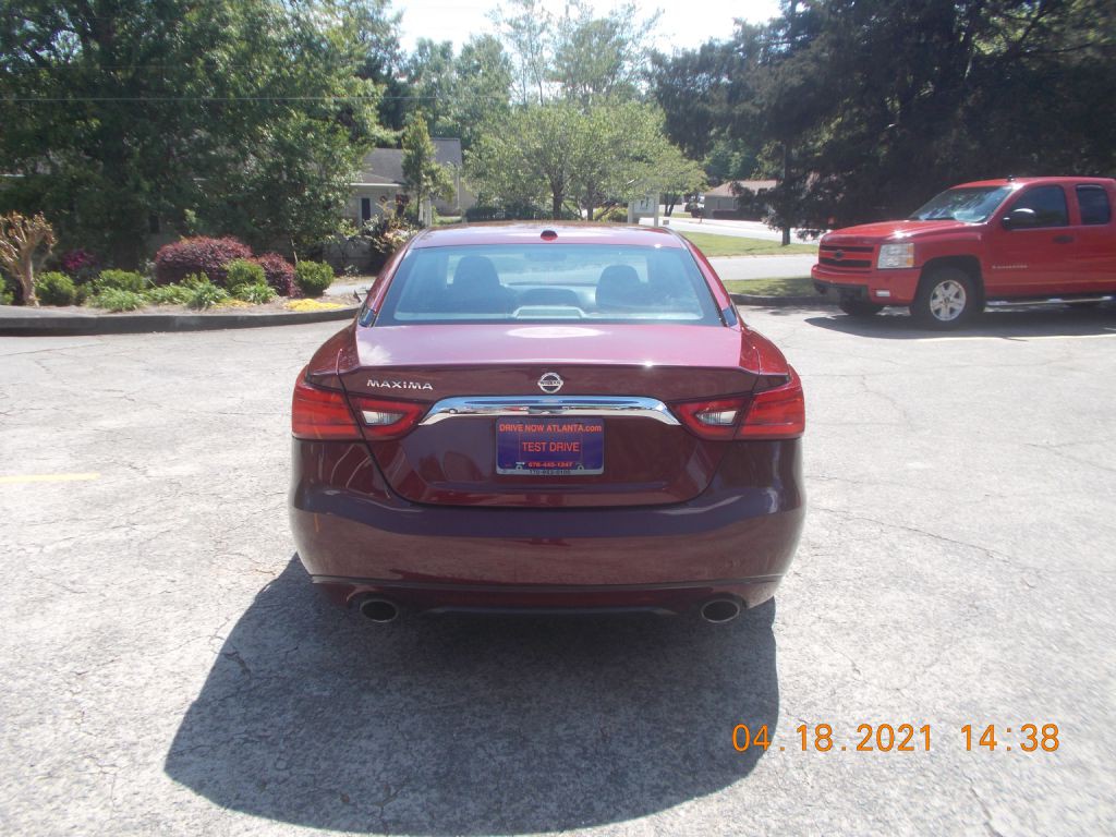 2017 Nissan Maxima Image 4