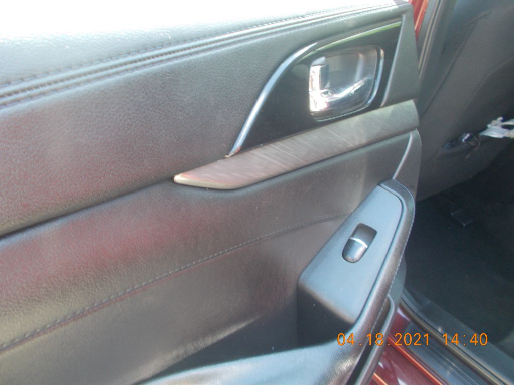 2017 Nissan Maxima Image 14