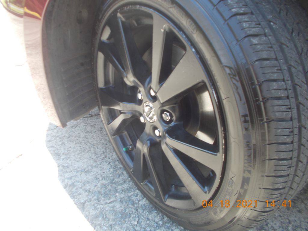 2017 Nissan Maxima Image 17