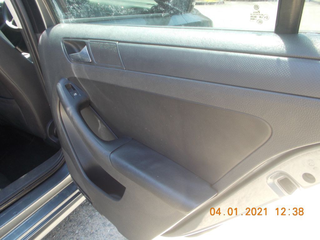 2012 Volkswagen Jetta Image 8