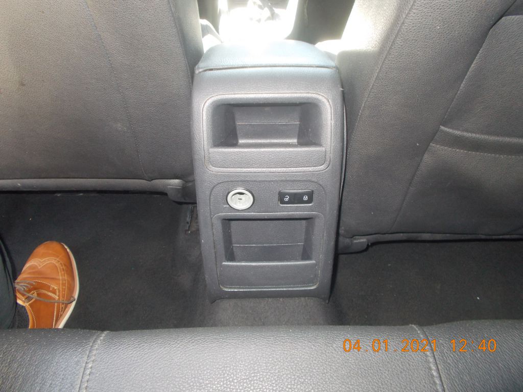 2012 Volkswagen Jetta Image 16