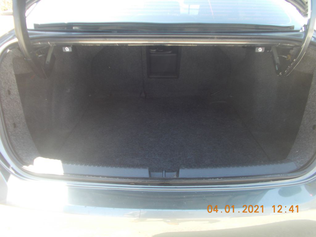 2012 Volkswagen Jetta Image 18