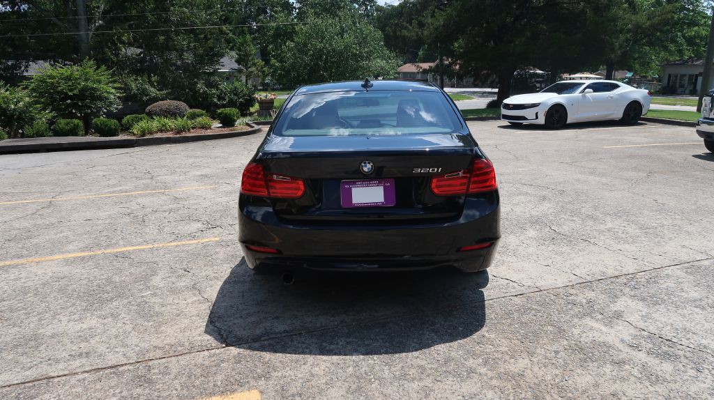 2014 BMW 3 Series Image 4