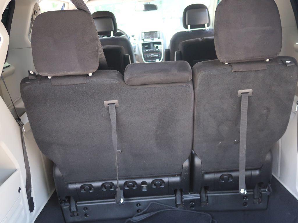 2013 Dodge Grand Caravan Image 16