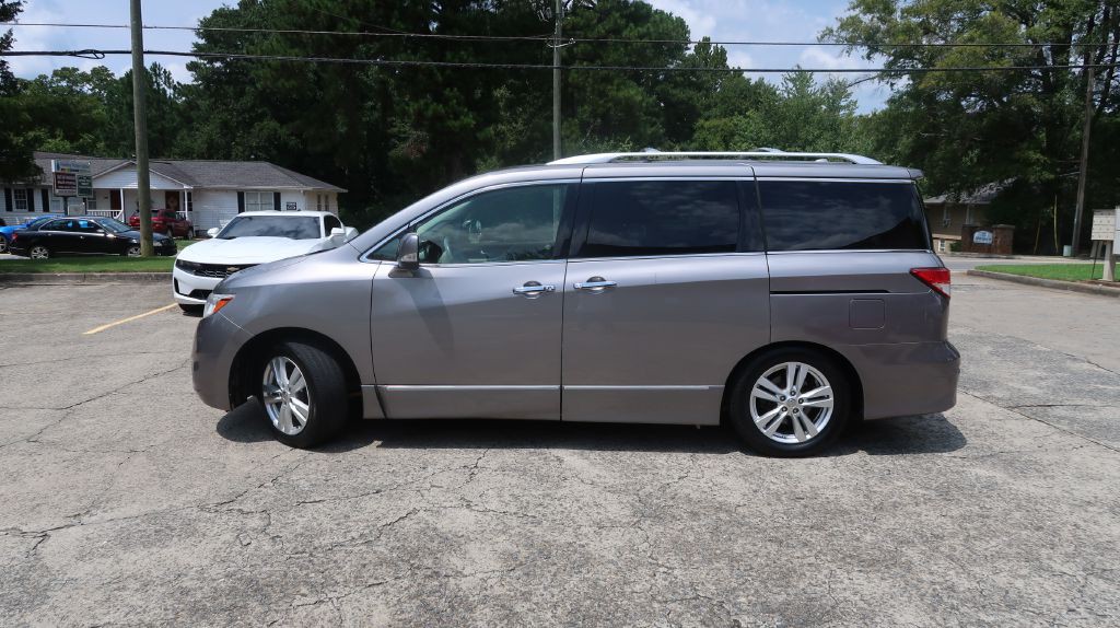 2011 Nissan Quest Image 3