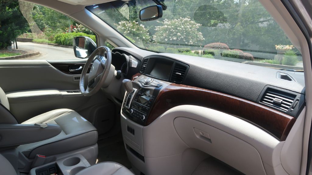 2011 Nissan Quest Image 7