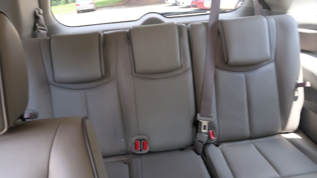 2011 Nissan Quest Image 9