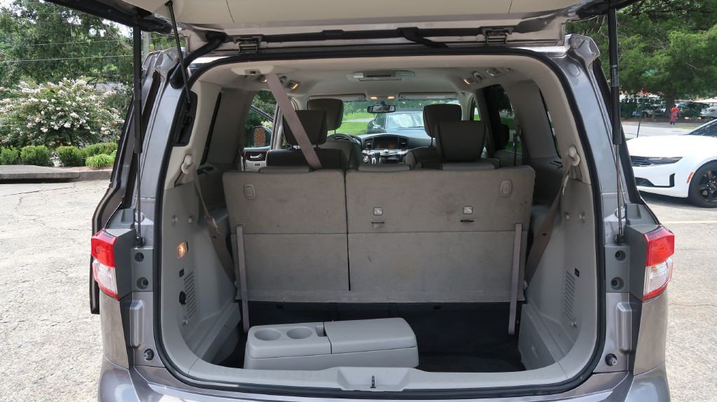 2011 Nissan Quest Image 16