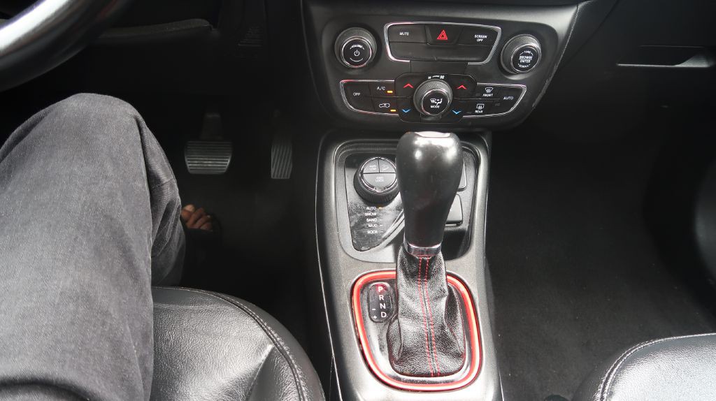 2018 Jeep Compass Image 13