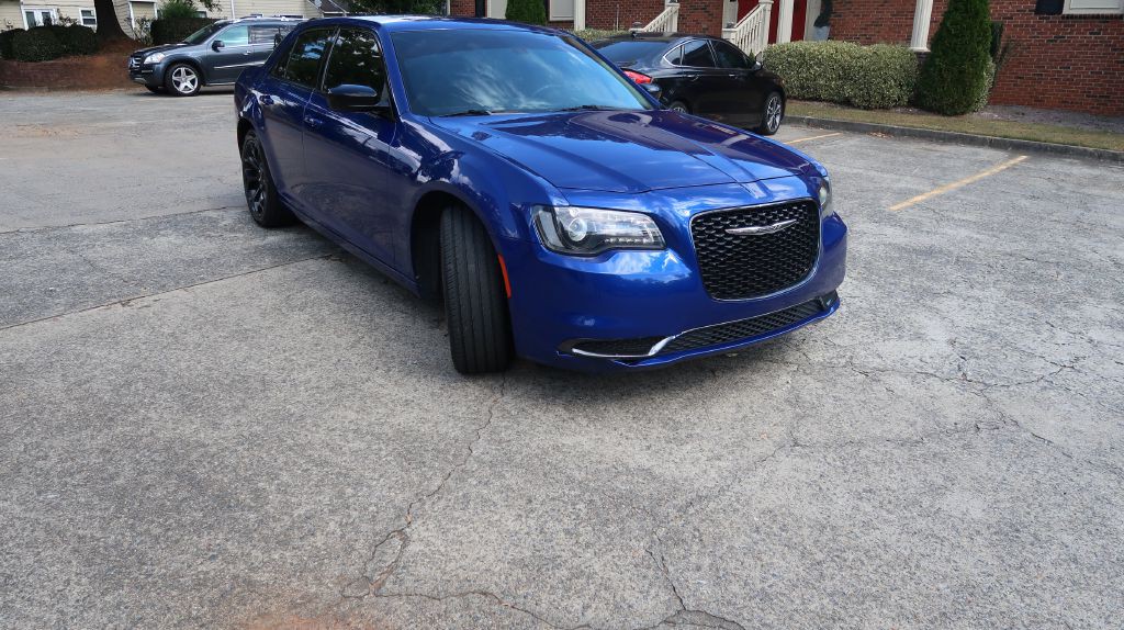 2019 Chrysler 300 Image 21
