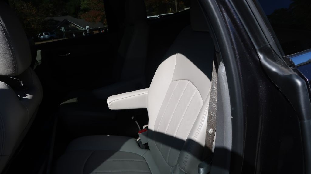 2016 Chevrolet Traverse Image 15