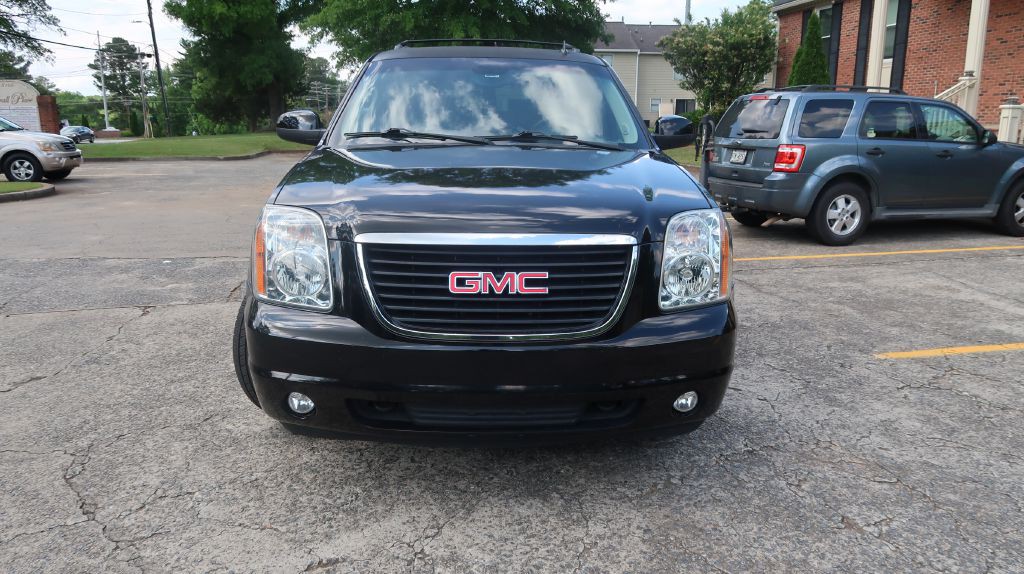 2014 GMC Yukon Image 2