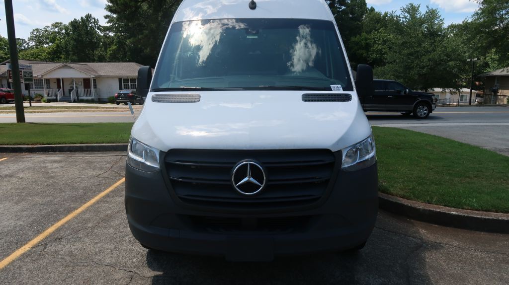 2022 Mercedes-Benz Sprinter Image 2