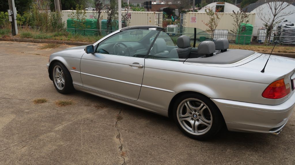 2001 BMW 3 Series Image 16