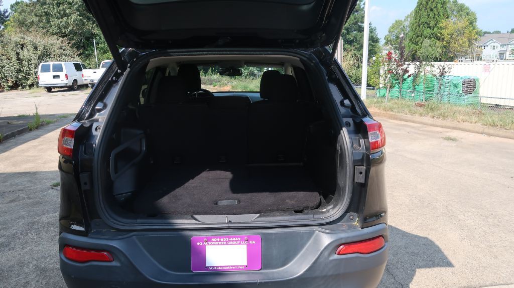 2015 Jeep Cherokee Image 16