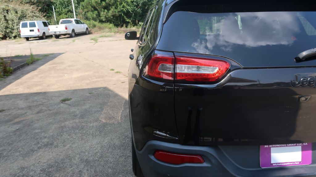 2015 Jeep Cherokee Image 17