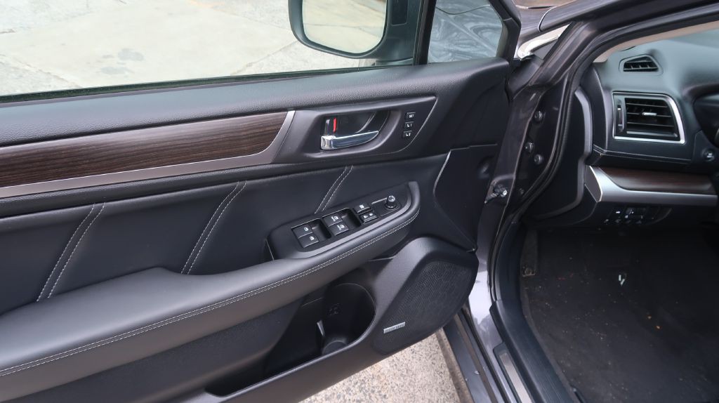 2019 Subaru Legacy Image 12