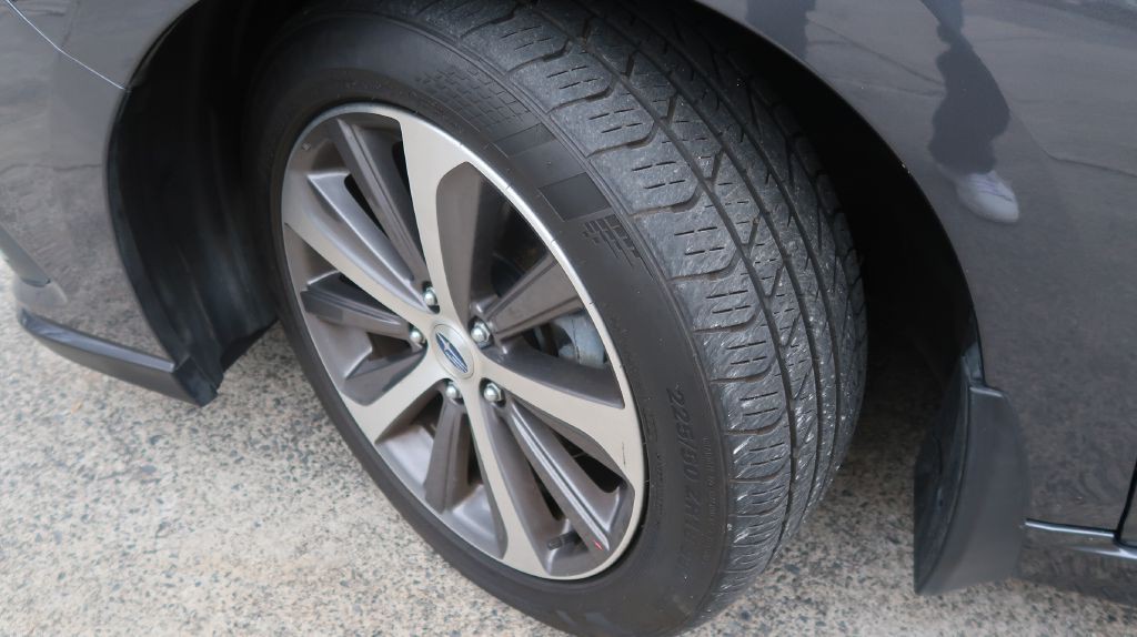 2019 Subaru Legacy Image 13