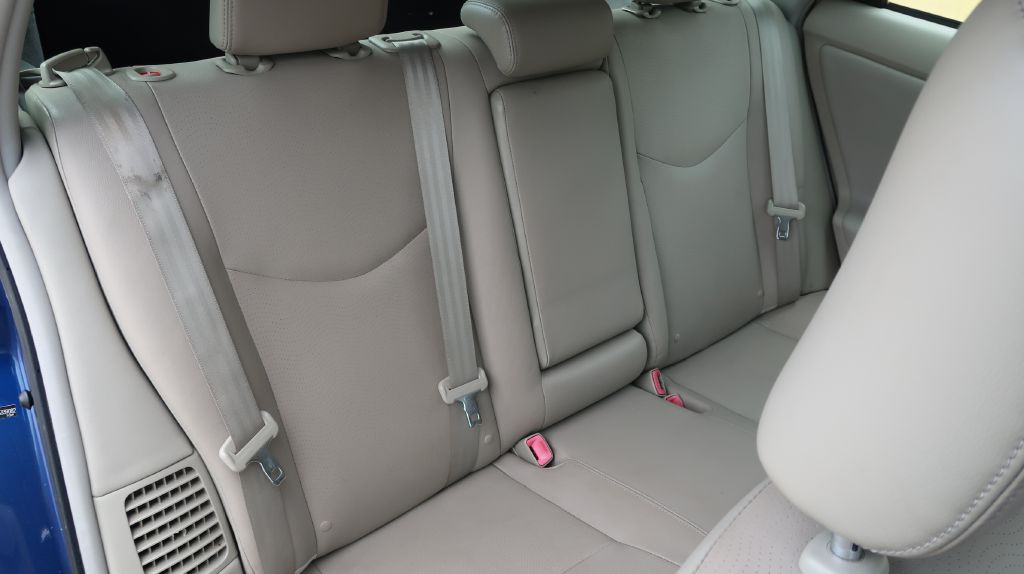 2011 Toyota Prius Image 7