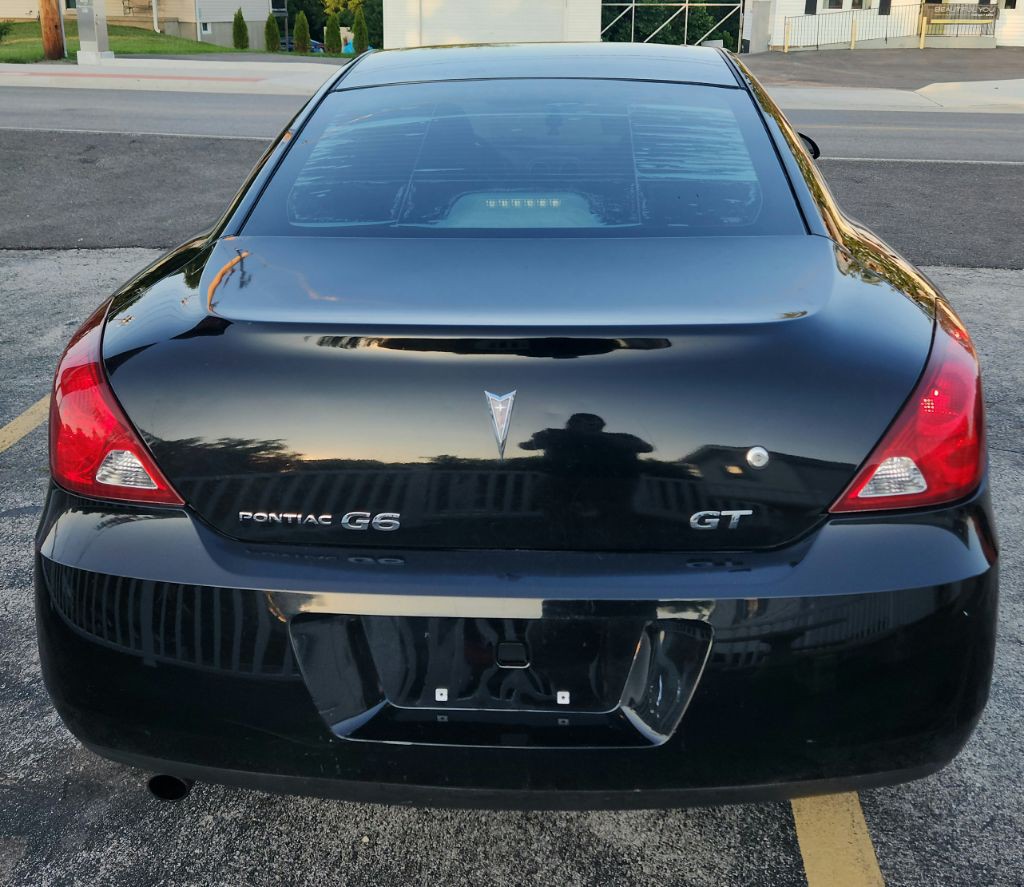 2007 Pontiac G6 Image 9