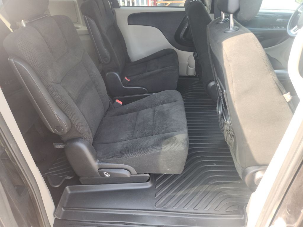 2016 Dodge Grand Caravan Image 11