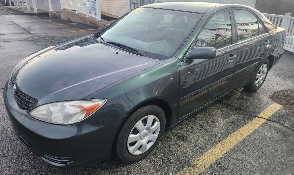 2003 Toyota Camry Image 2