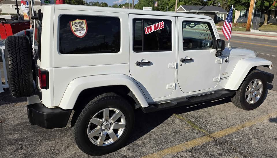 2012 Jeep Wrangler Unlimited Image 3