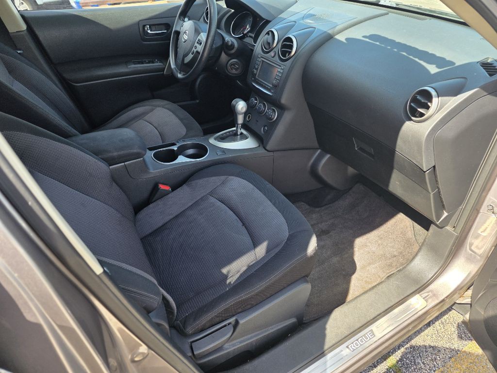 2013 Nissan Rogue Image 7