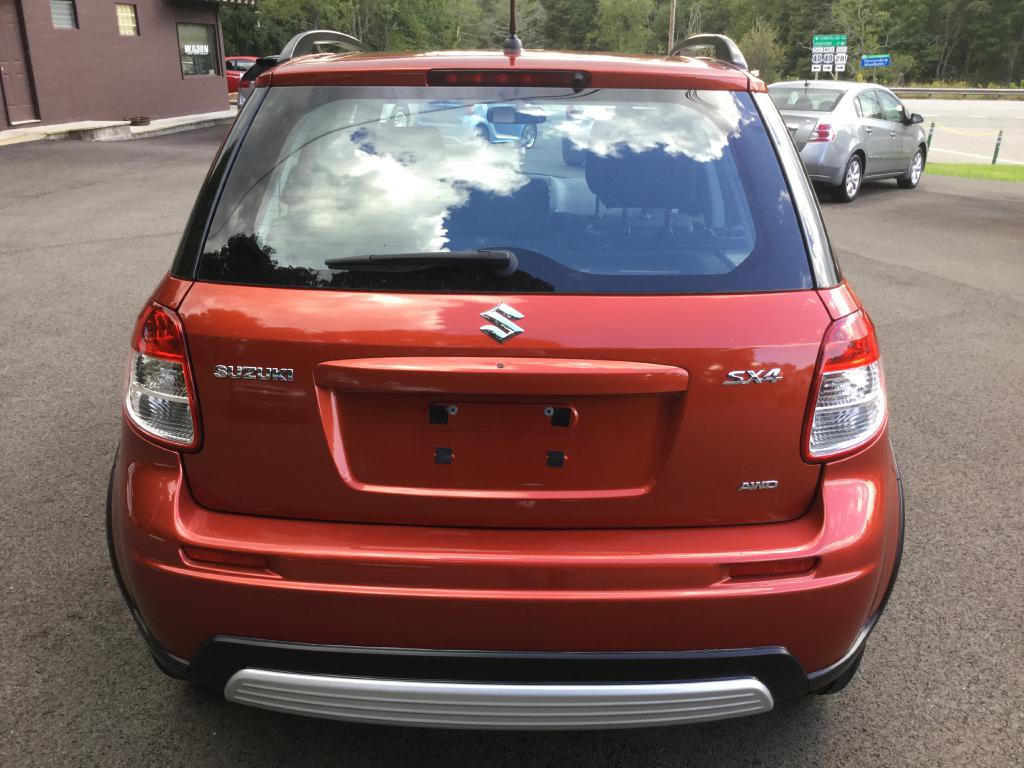 2013 Suzuki SX4 Image 6