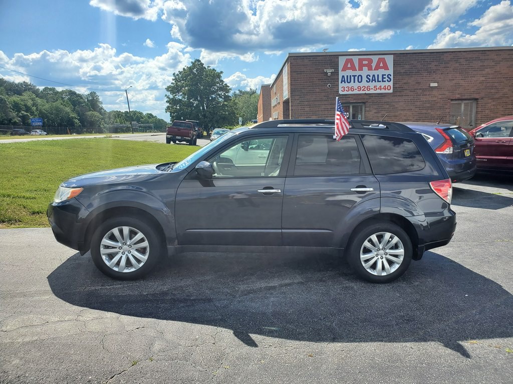 2012 Subaru Forester Image 8