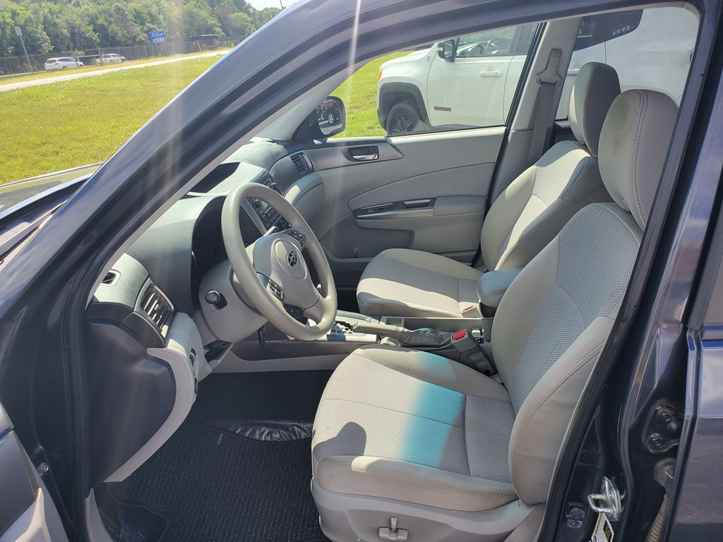 2012 Subaru Forester Image 9