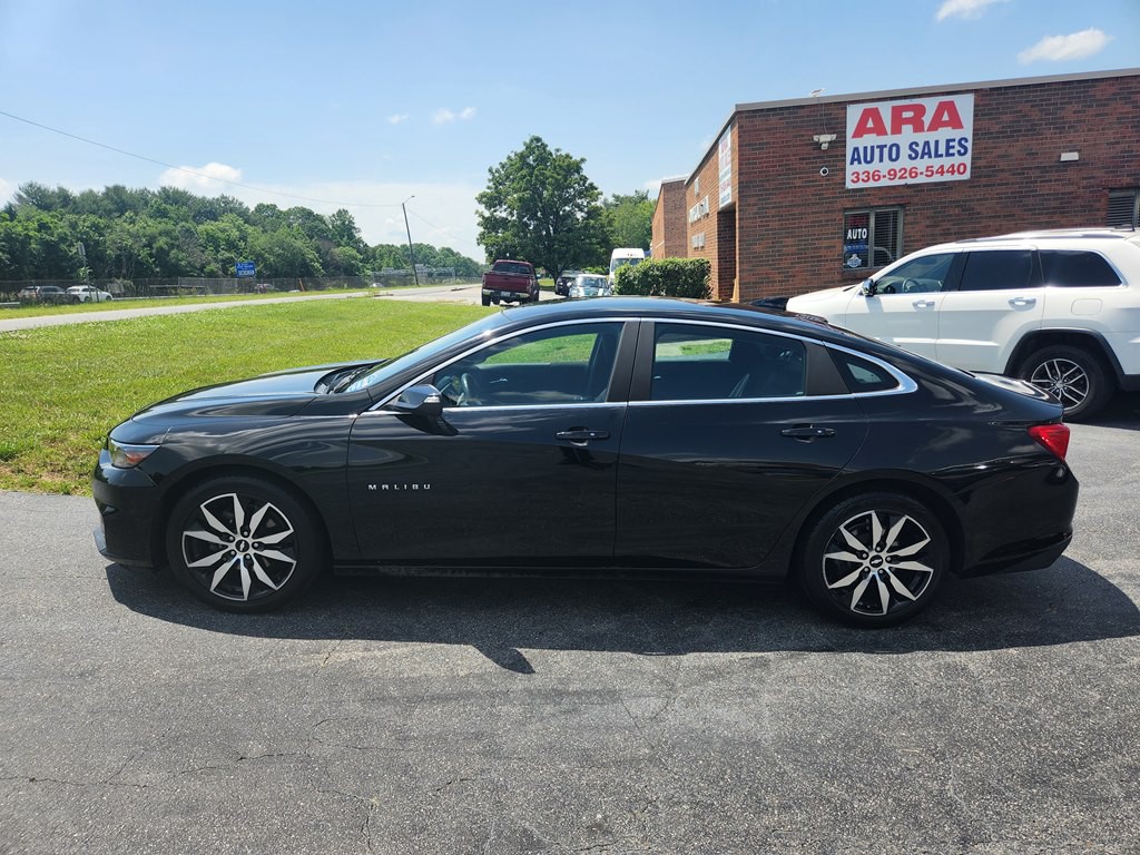 2016 Chevrolet Malibu Image 8