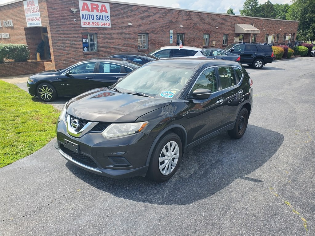 2015 Nissan Rogue Image 1