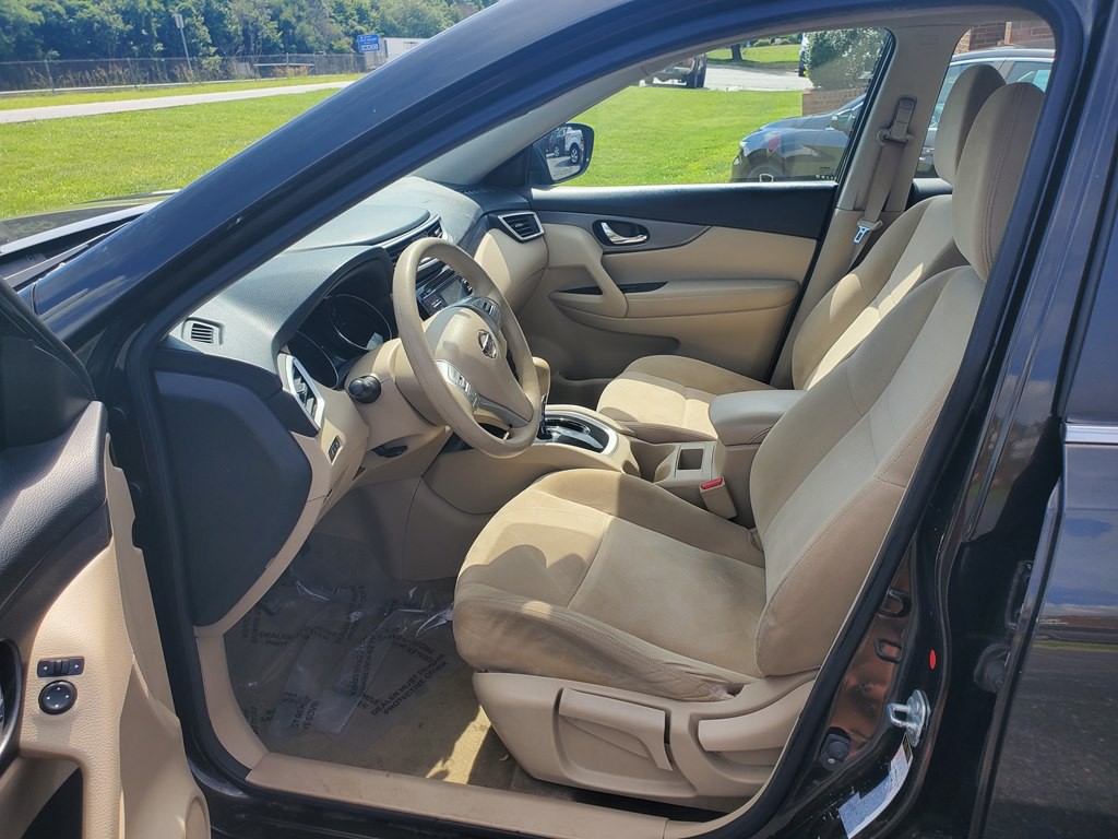 2015 Nissan Rogue Image 9
