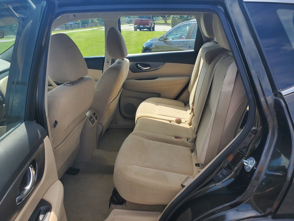 2015 Nissan Rogue Image 10