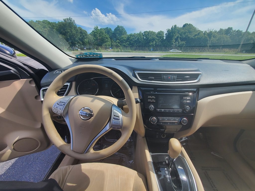 2015 Nissan Rogue Image 13