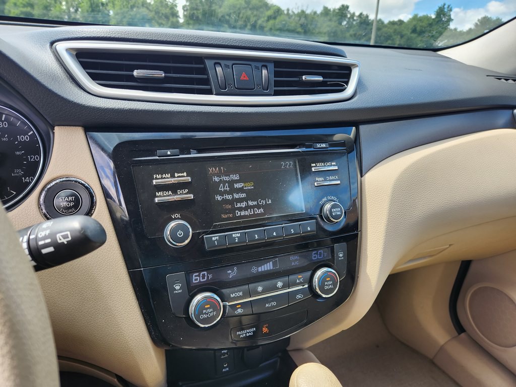 2014 Nissan Rogue Image 14