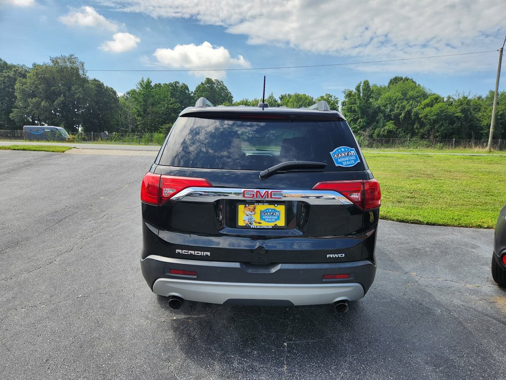 2017 GMC Acadia Image 6
