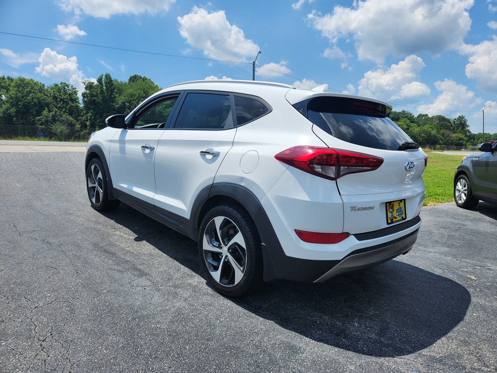 2016 Hyundai Tucson Image 8
